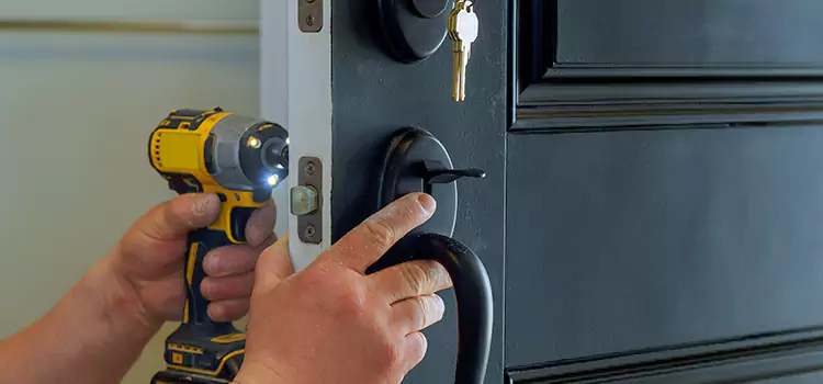 Commercial Door Lock Installation Bridgeport